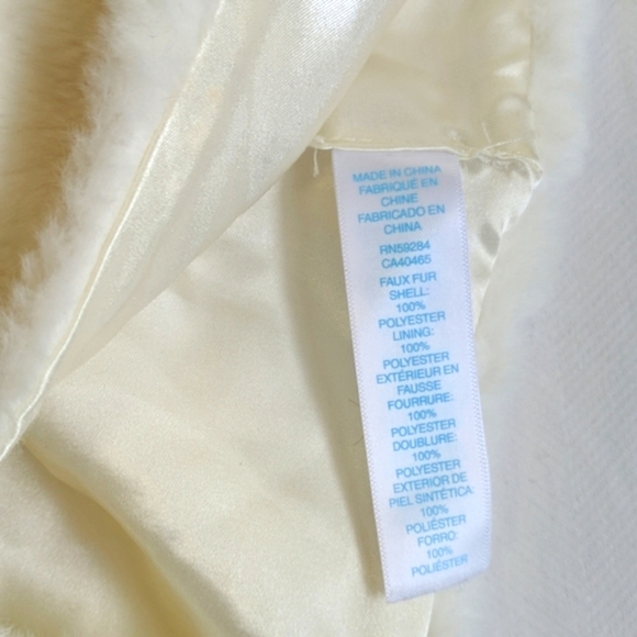 children's place ivory faux fur vest 3-6 months baby girl - Picture 3 of 4